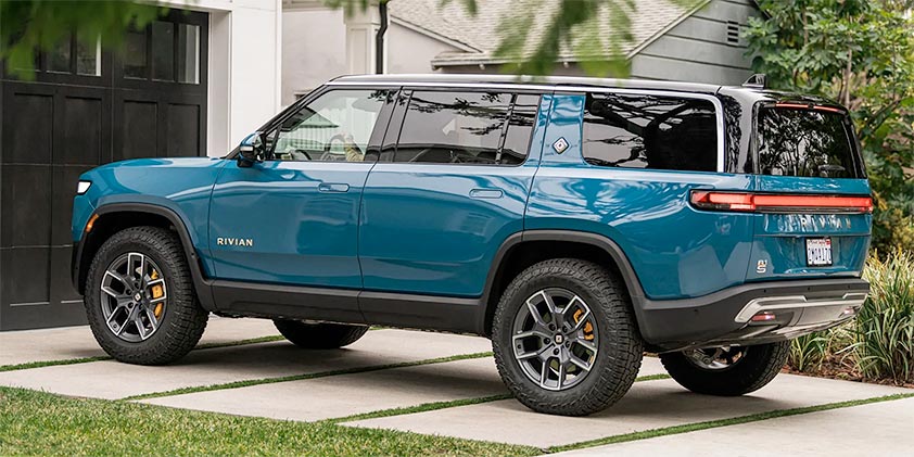 Rivian R1S