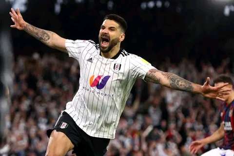 Breaking News: Al-hilal set to sign Aleksandar Mitrovic from Fulham. 23