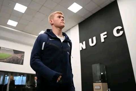 Done Deal:Lewis Hall to Newcastle on loan with a Mandatory buy option. 6