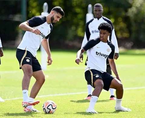 Big boost for Mauricio Pochettino as Chelsea striker returns to first team training. 3