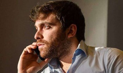 Fabrizio Romano: Players text me and I text them too asking for transfer info. 2