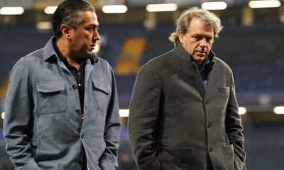 "We don't want the incompetence that reigns at Chelsea in Strasbourg," Strasbourg supporters. 2