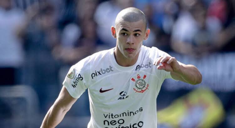 Who is Gabriel Moscardo? The Brazilian who has drawn the attention of Chelsea and other European clubs. 8