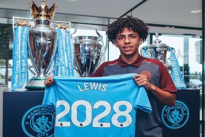 From boxing to football. Rico Lewis biography profile. 3
