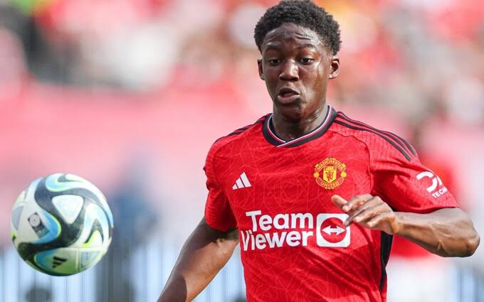 Kobbie Mainoo biography, Parents, Nationality, Playing style and more. 6
