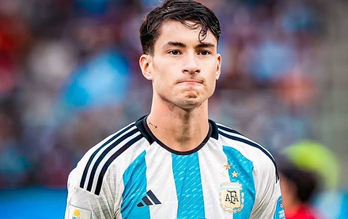 Matías Soulè Bio: Family, Career, Playing style, Net worth. 1