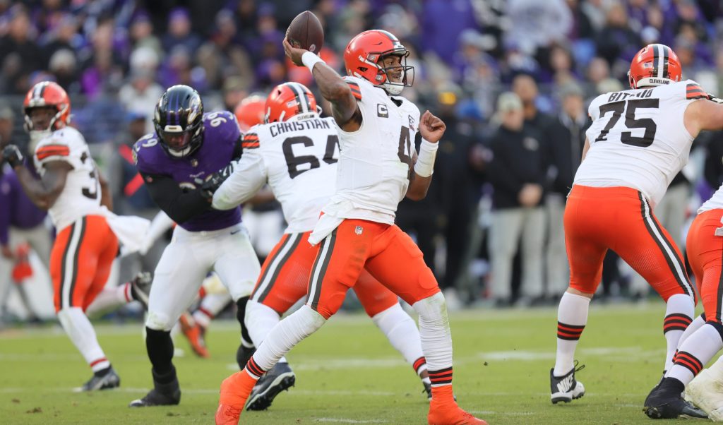 Why the Browns will be cautious with Dorian Thompson-Robinson and were surprised to land Tyler Huntley
