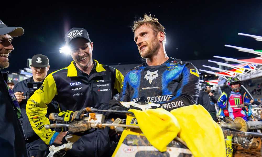 Ken Roczen Re-Signs with Suzuki for 2025 SuperMotocross Season . 7