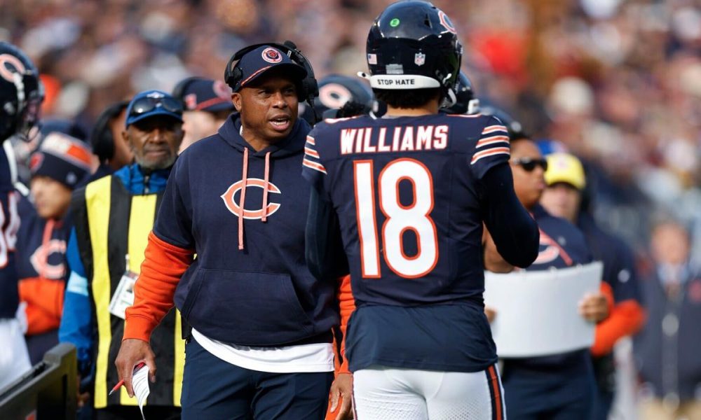 "Bold or Boneheaded? Matt Eberflus’ Game-Ending Call Sparks Controversy" 12