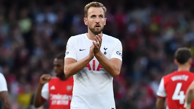 Dimitar Berbatov ‘Heartbroken’ Over Harry Kane's Tottenham Exit: Shocked No Premier League Club Moved for Bayern’s New Star 1