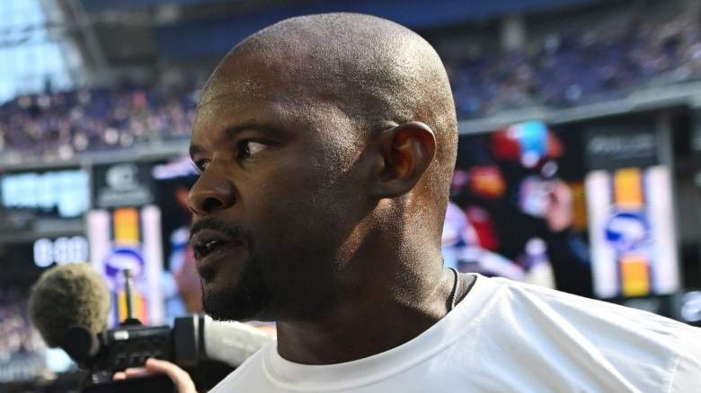 "Brian Flores Sends Clear Message on His NFL Future Amid Vikings Success" 25