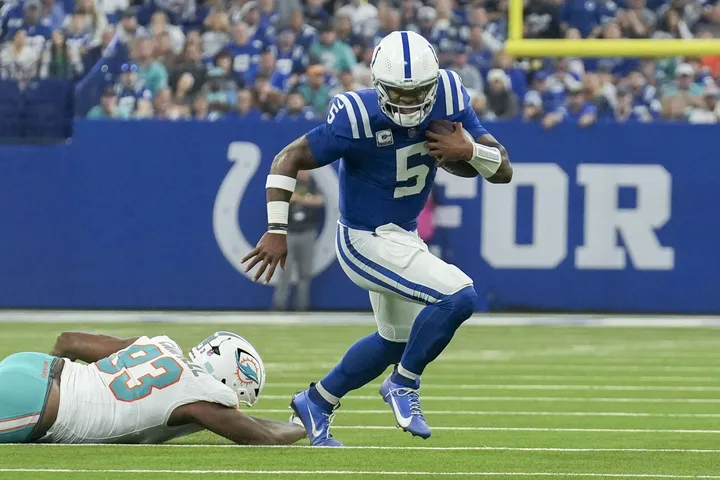 Could the New Orleans Saints Pull Off a Blockbuster Trade to Shake Up Their Season? 4