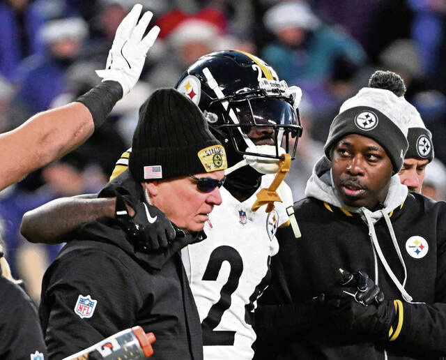 Steelers injury report: Joey Porter Jr. full practice participant, Jaylen Warren limited 7