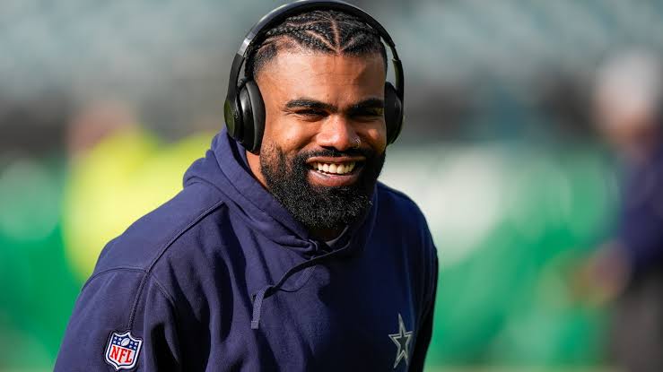 LATEST NEWS:Cowboys Sign Veteran DE to Zeke Roster Spot 31