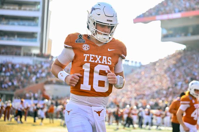 **"Arch Manning Shocks the Football World: Leaves Texas Longhorns for Cleveland Browns in Bold NFL Move!"** 13