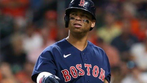 Boston Red Sox Make Major Statement on Rafael Devers’ Future: Potential $230 Million Deal on the Horizon 25
