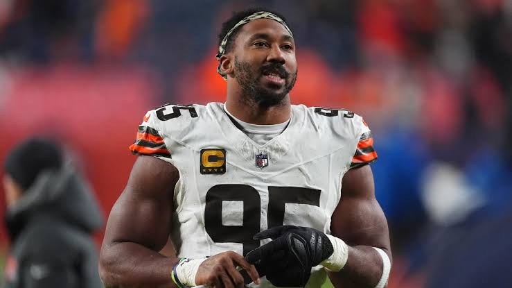 Chicago Bears Complete Historic $45 Million Trade for Myles Garrett, Shaking Up NFL Landscape 21