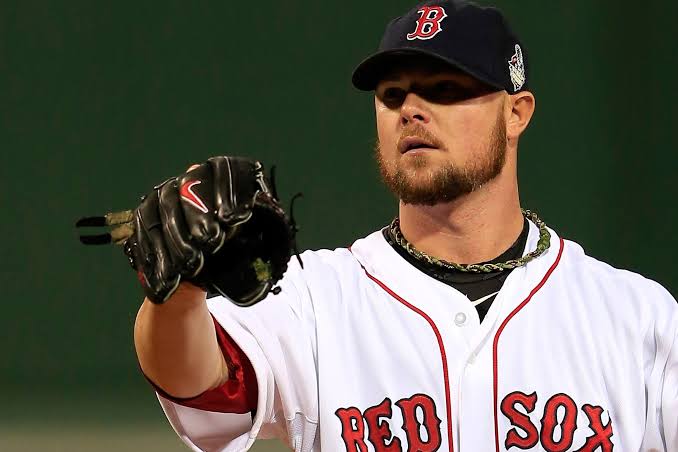 *"RED SOX FANS, REJOICE! Jon Lester's Unlikely Return to Boston Red Sox Sends Shockwaves Through MLB!"* 7