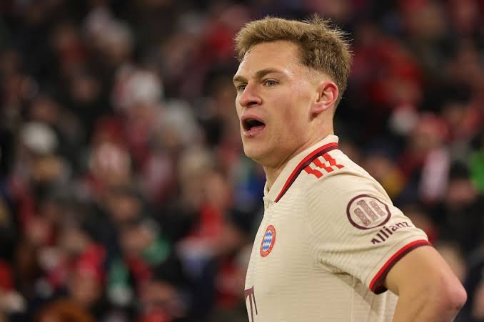 *"KIMMICH NEUES KAPITEL! FC Köln landet mit der Verpflichtung von Bayern-München-Star Joshua Kimmich einen großen Coup!"* 18