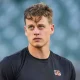 Pittsburgh Steelers Make Historic Move, Acquiring 5-Star Quarterback Joe Burrow in Record $2.5 Million Trade 6