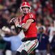**Carson Beck Announces Stunning Return to Georgia Bulldogs After Terminating Transfer Contract** 8