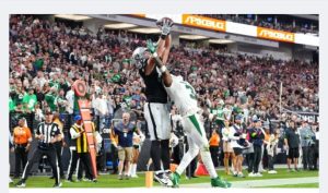 BEARS' SECRET WEAPON UNLEASHED: COLE KMET EMERGES AS NFL’S MOST VERSATILE TIGHT END!. 4