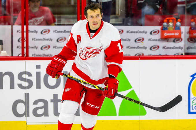 *DETROIT RED WINGS SUFFER CRUSHING BLOW AS PAVEL DATSYUK'S SEASON, AND POSSIBLY CAREER, COME TO AN ABRUPT END DUE TO INJURY* 1