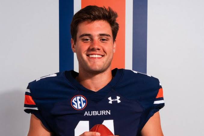 Auburn Quarterback Suffers Serious Injury in Spring Practice, Long-Term Absence Expected 19