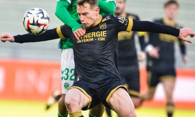 *L'AVENIR DE NICOLAS COZZA À FC NANTES EST EN SUSPENS EN RAISON D'UNE BLESSURE À LA CHEVILLE GAUCHE QUI POURRAIT METTRE FIN À SA CARRIÈRE* 4