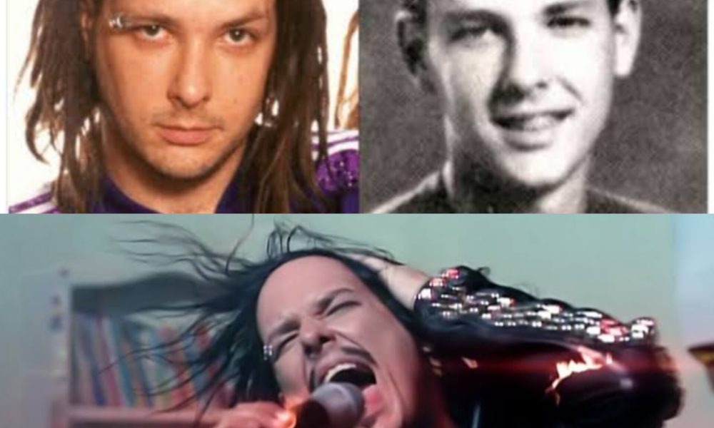 **Breaking News: Jonathan Davis Drops Bombshell About LGBTQ Identity, Reveals Shocking Secret That Could Affect His Future with Korn** 10