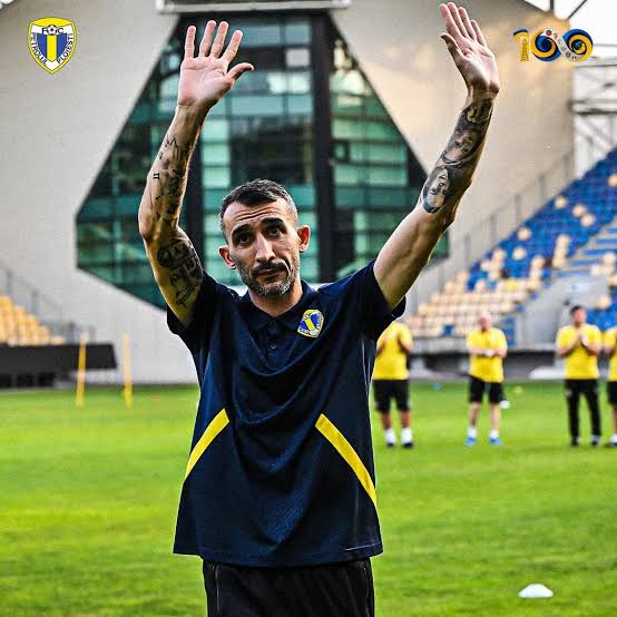 Știri de Ultimă Oră: Fostul Antrenor Principal al Echipei FC Petrolul Ploiești, Mehmet Topal, Arestat pentru Trafic de Părți Umane și Trafic de Droguri 25