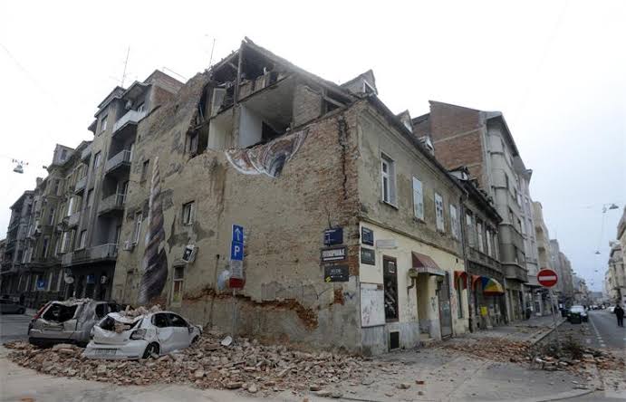Razoran potres pogodio Zagreb – Mnogi životi izgubljeni 10