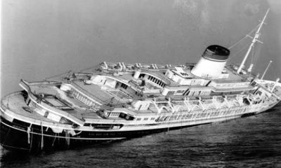 TRAGEDIA IN MARE: Affonda la nave presidenziale italiana con a bordo il Presidente della Repubblica e quattro ex Primi Ministri 23