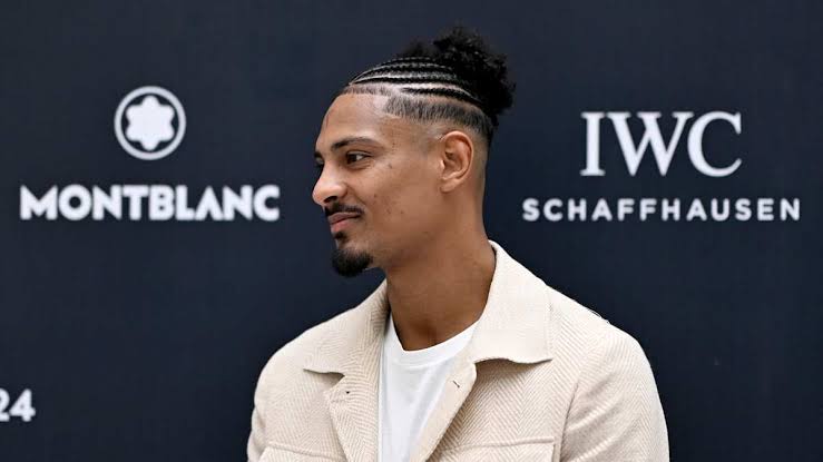 Le FC Metz entre dans l’histoire avec la signature record de 92 millions d’euros de la star ivoirienne Sébastien Haller 16