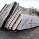Tragedia in Mare: Nave Affonda al Largo dell’Italia con oltre 10.000 Persone a Bordo 3