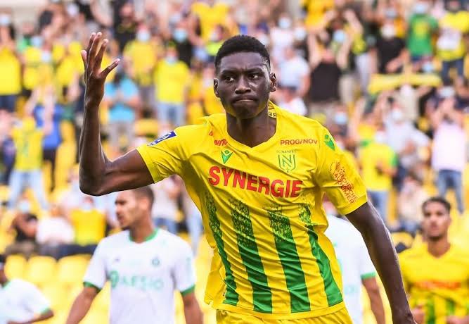 Officiel : Randal Kolo Muani fait son grand retour au FC Nantes dans un transfert sensationnel 10