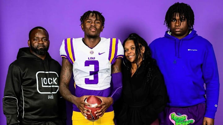 LSU Football's Transfer Portal Haul Retakes No. 1 Ranking in America This Offseason 16