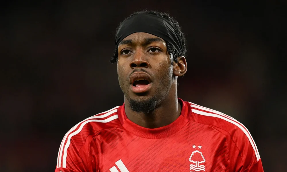 Elanga Confirms Nottingham Forest Exit, Citing Racism Behind the Scenes 22